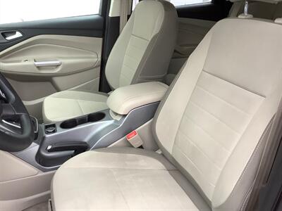 2014 Ford Escape SE   - Photo 22 - Crest Hill, IL 60403