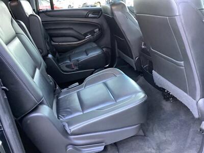 2017 Chevrolet Suburban LT   - Photo 31 - Crest Hill, IL 60403