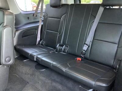 2017 Chevrolet Suburban LT   - Photo 29 - Crest Hill, IL 60403