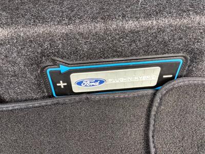 2018 Ford Fusion Energi SE Luxury   - Photo 42 - Crest Hill, IL 60403
