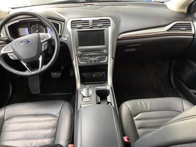 2018 Ford Fusion Energi SE Luxury   - Photo 40 - Crest Hill, IL 60403