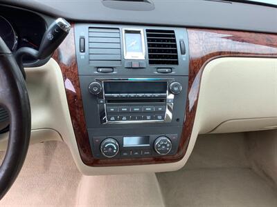2007 Cadillac DTS - Photo 15 - Crest Hill, IL 60403