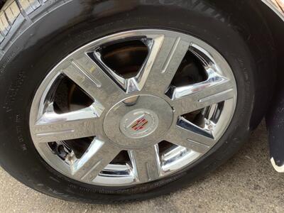 2007 Cadillac DTS - Photo 38 - Crest Hill, IL 60403