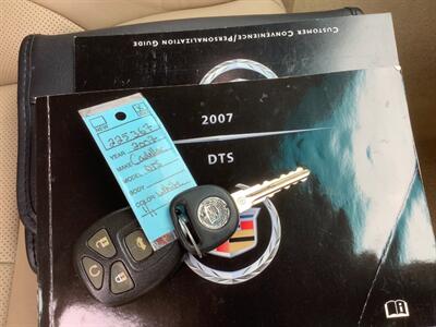 2007 Cadillac DTS - Photo 31 - Crest Hill, IL 60403