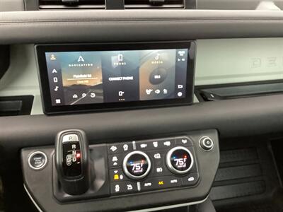 2020 Land Rover Defender 110 SE  One Owner! - Photo 25 - Crest Hill, IL 60403