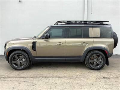2020 Land Rover Defender 110 SE  One Owner! - Photo 4 - Crest Hill, IL 60403
