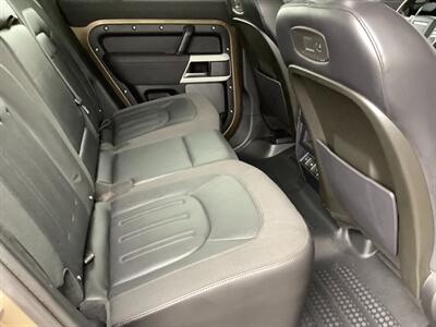 2020 Land Rover Defender 110 SE  One Owner! - Photo 41 - Crest Hill, IL 60403
