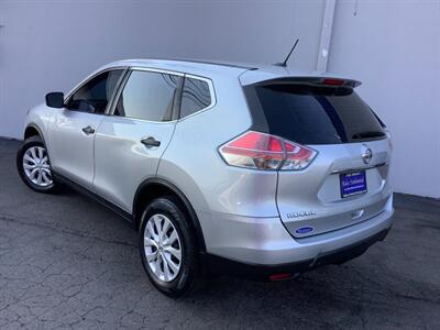 2016 Nissan Rogue S - Photo 4 - Crest Hill, IL 60403