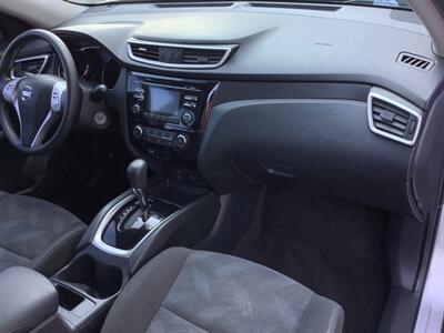 2016 Nissan Rogue S - Photo 32 - Crest Hill, IL 60403