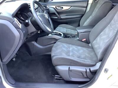 2016 Nissan Rogue S - Photo 13 - Crest Hill, IL 60403