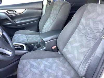 2016 Nissan Rogue S - Photo 22 - Crest Hill, IL 60403