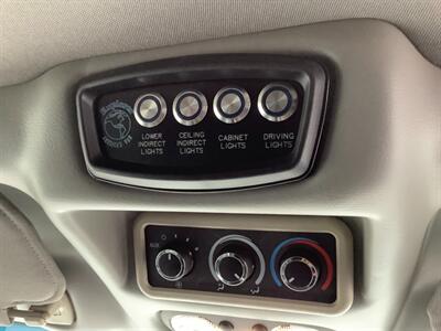 2015 Chevrolet Express 2500 - Photo 42 - Crest Hill, IL 60403