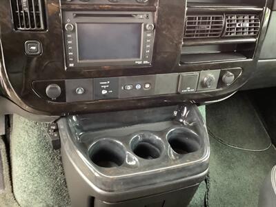 2015 Chevrolet Express 2500 - Photo 21 - Crest Hill, IL 60403
