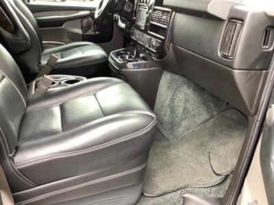 2015 Chevrolet Express 2500 - Photo 37 - Crest Hill, IL 60403