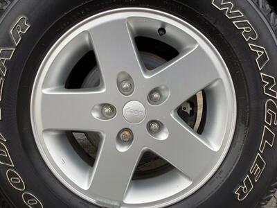 2012 Jeep Wrangler Sport - Photo 38 - Crest Hill, IL 60403