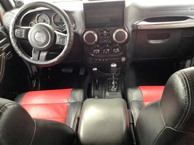 2012 Jeep Wrangler Sport   - Photo 33 - Crest Hill, IL 60403
