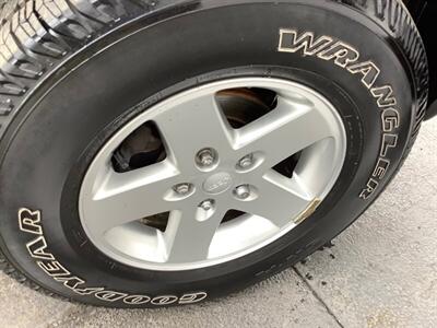 2012 Jeep Wrangler Sport - Photo 37 - Crest Hill, IL 60403