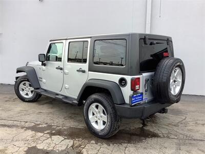 2012 Jeep Wrangler Sport - Photo 4 - Crest Hill, IL 60403