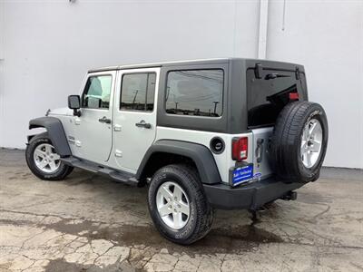 2012 Jeep Wrangler Sport   - Photo 4 - Crest Hill, IL 60403
