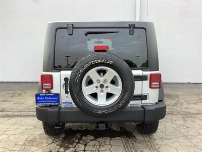 2012 Jeep Wrangler Sport   - Photo 5 - Crest Hill, IL 60403