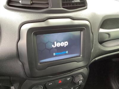 2018 Jeep Renegade Trailhawk - Photo 18 - Crest Hill, IL 60403