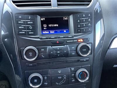 2017 Ford Explorer XLT - Photo 19 - Crest Hill, IL 60403