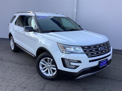 2017 Ford Explorer XLT - Photo 8 - Crest Hill, IL 60403