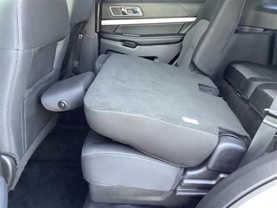 2017 Ford Explorer XLT - Photo 25 - Crest Hill, IL 60403