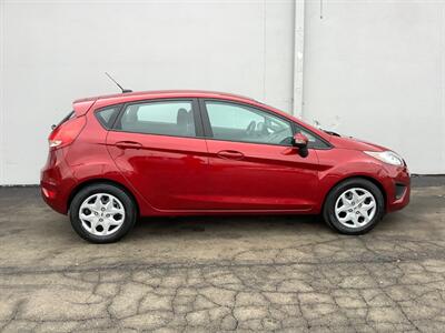 2013 Ford Fiesta SE   - Photo 7 - Crest Hill, IL 60403