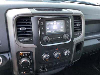2014 RAM 1500 Express   - Photo 16 - Crest Hill, IL 60403