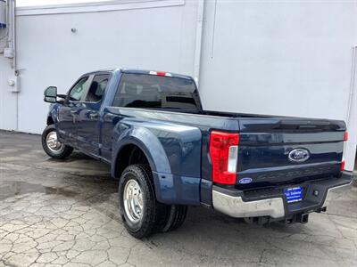 2019 Ford F-350 Super Duty XL   - Photo 4 - Crest Hill, IL 60403