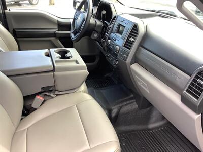 2019 Ford F-350 Super Duty XL   - Photo 39 - Crest Hill, IL 60403
