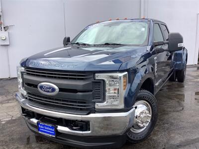 2019 Ford F-350 Super Duty XL   - Photo 2 - Crest Hill, IL 60403