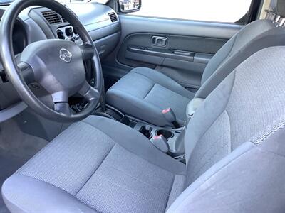 2002 Nissan Frontier XE-V6   - Photo 10 - Crest Hill, IL 60403