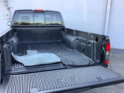 2002 Nissan Frontier XE-V6   - Photo 41 - Crest Hill, IL 60403