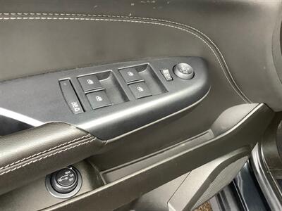 2013 Cadillac SRX Luxury Collection   - Photo 15 - Crest Hill, IL 60403