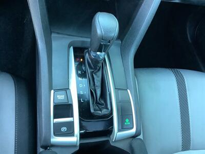 2016 Honda Civic LX-P   - Photo 6 - Crest Hill, IL 60403