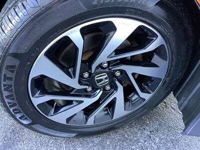2016 Honda Civic LX-P   - Photo 16 - Crest Hill, IL 60403