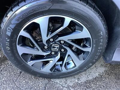2016 Honda Civic LX-P   - Photo 15 - Crest Hill, IL 60403