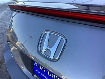 2016 Honda Civic LX-P   - Photo 14 - Crest Hill, IL 60403