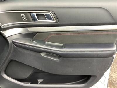 2018 Ford Explorer XLT - Photo 42 - Crest Hill, IL 60403