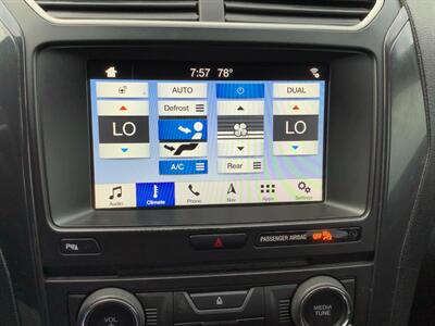 2018 Ford Explorer XLT - Photo 24 - Crest Hill, IL 60403