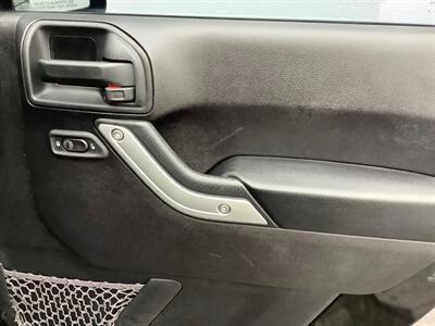 2016 Jeep Wrangler Sahara 75th Annivers   - Photo 27 - Crest Hill, IL 60403