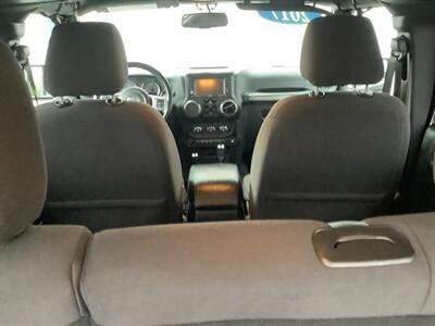 2017 Jeep Wrangler Unlimited  Big Bear - Photo 43 - Crest Hill, IL 60403