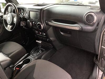 2017 Jeep Wrangler Unlimited  Big Bear - Photo 15 - Crest Hill, IL 60403