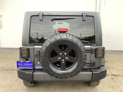 2017 Jeep Wrangler Unlimited  Big Bear - Photo 25 - Crest Hill, IL 60403