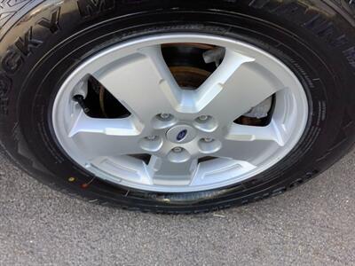 2009 Ford Escape XLT   - Photo 40 - Crest Hill, IL 60403