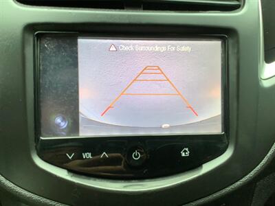 2016 Chevrolet Trax LS - Photo 10 - Crest Hill, IL 60403