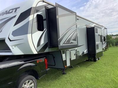 2016 Keystone Impact Toy hauler m-361 - Photo 14 - Crest Hill, IL 60403