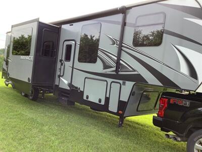 2016 Keystone Impact Toy hauler m-361 - Photo 18 - Crest Hill, IL 60403